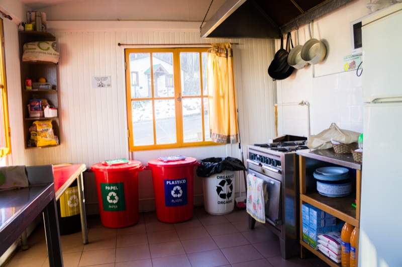 Cocina Hostel Amanecer De La Bahia Ushuaia 2 Tierra Del Fuego