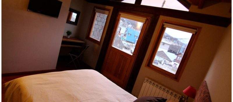 Cama Aparthotel Aires Del Beagle Apartment Ushuaia Tierra Fuego