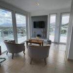 Vacaciones ocean mountain view